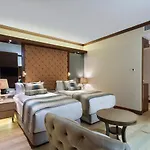 Grand Millennium فندق 5*