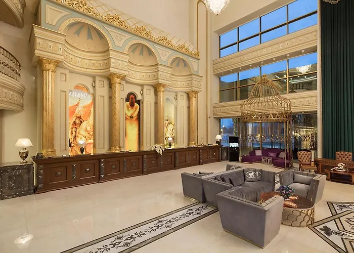 Hotel Grand Millennium