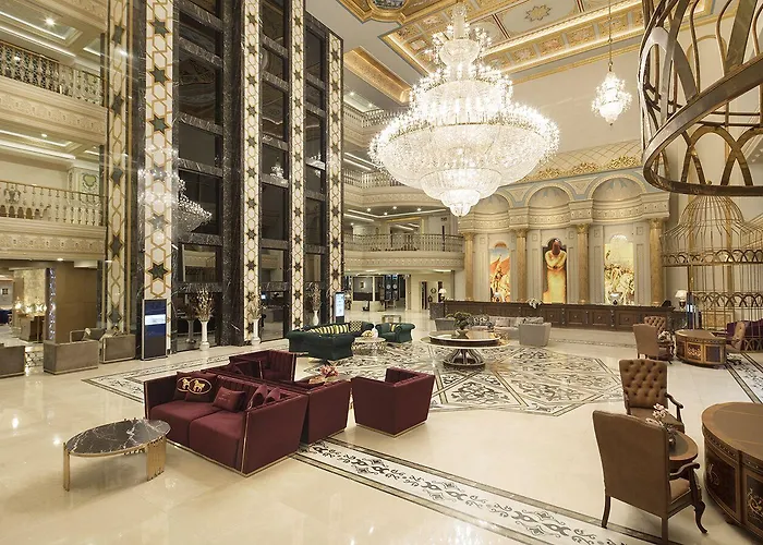 Hotel Grand Millennium