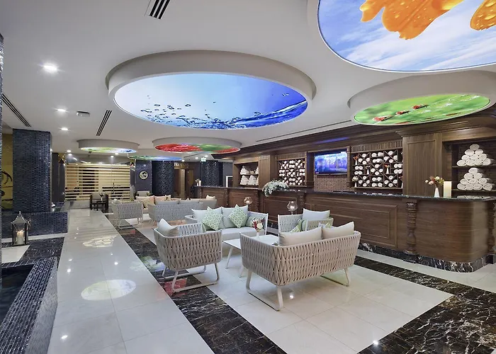 Grand Millennium מלון 5*