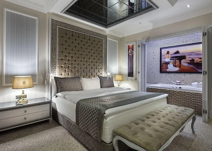 Grand Millennium מלון 5*